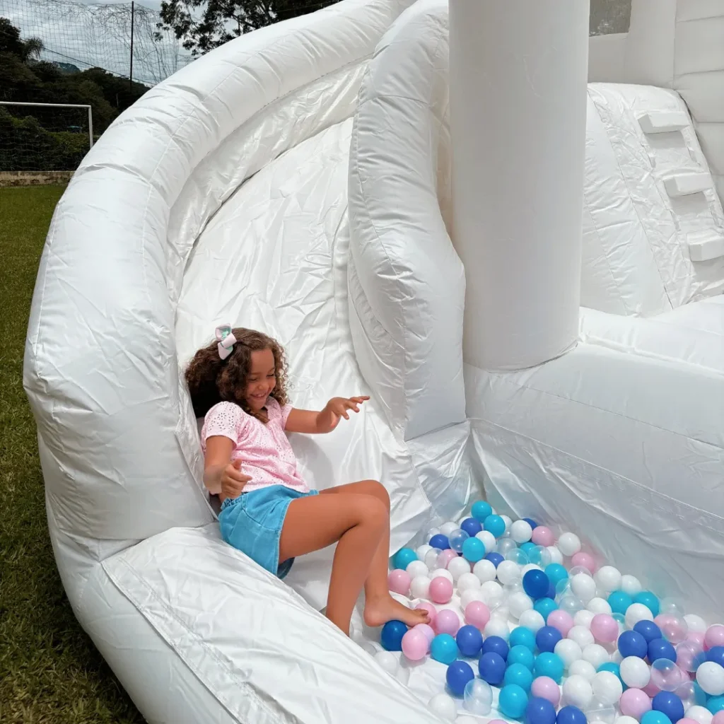 Segurança em brinquedos infláveis
